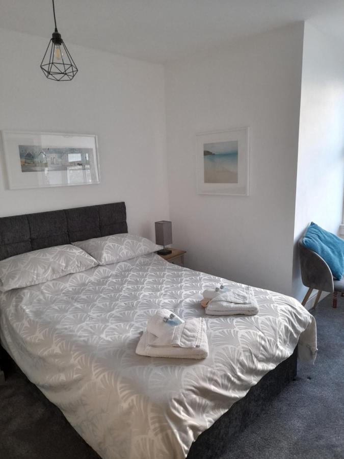Tregella 3*